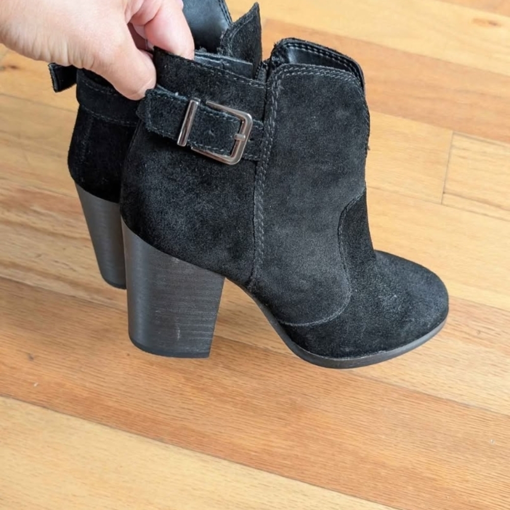Gianni Bini Black Suede Ankle Booties